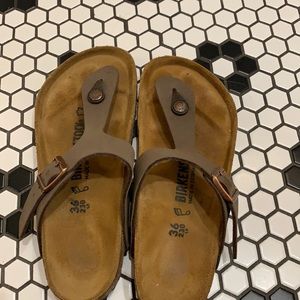 BIRKENSTOCK slip on sandals size 36